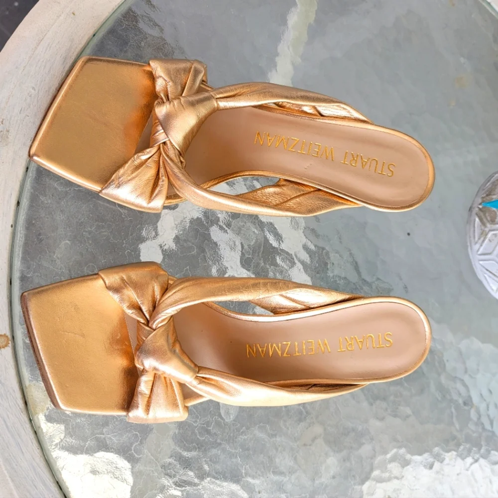 Stuart Weitzman Metallic Bronze Heels - Picture 5 of 12